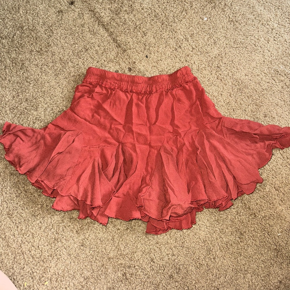 Vestique Ruffle Skirt